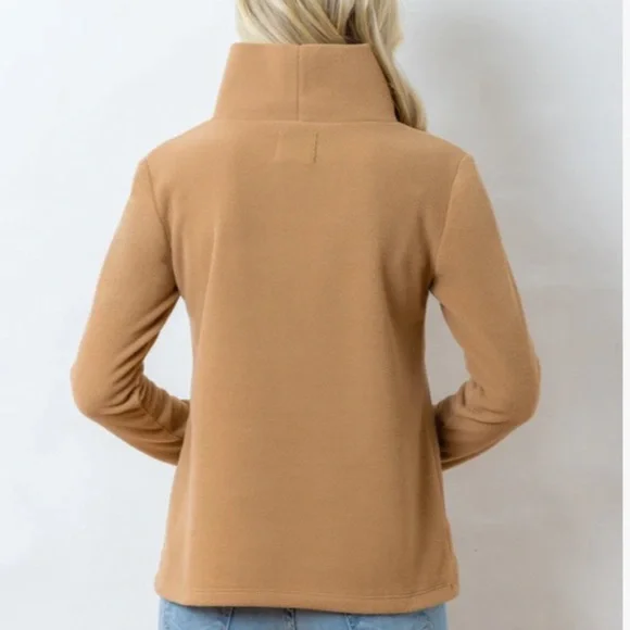 Dudley Stephens Greenpoint Turtleneck in Vello Fleece - Picture 3 of 7